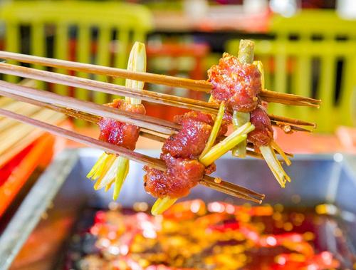 串天下调料精心酿制 致力于打造有文化品味生活品味的餐饮品牌