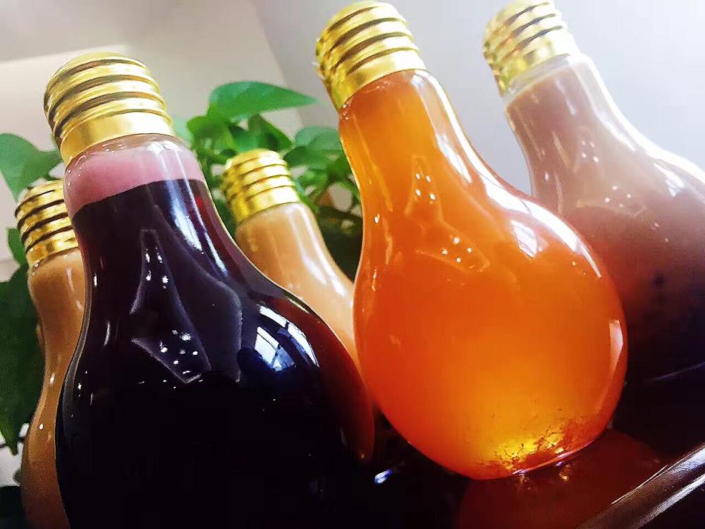 电灯泡手作茶饮坚持用最好的原料 让每一滴都充满生命力