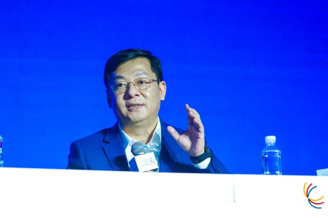 对话消费品行业大佬：线下仍是重要渠道