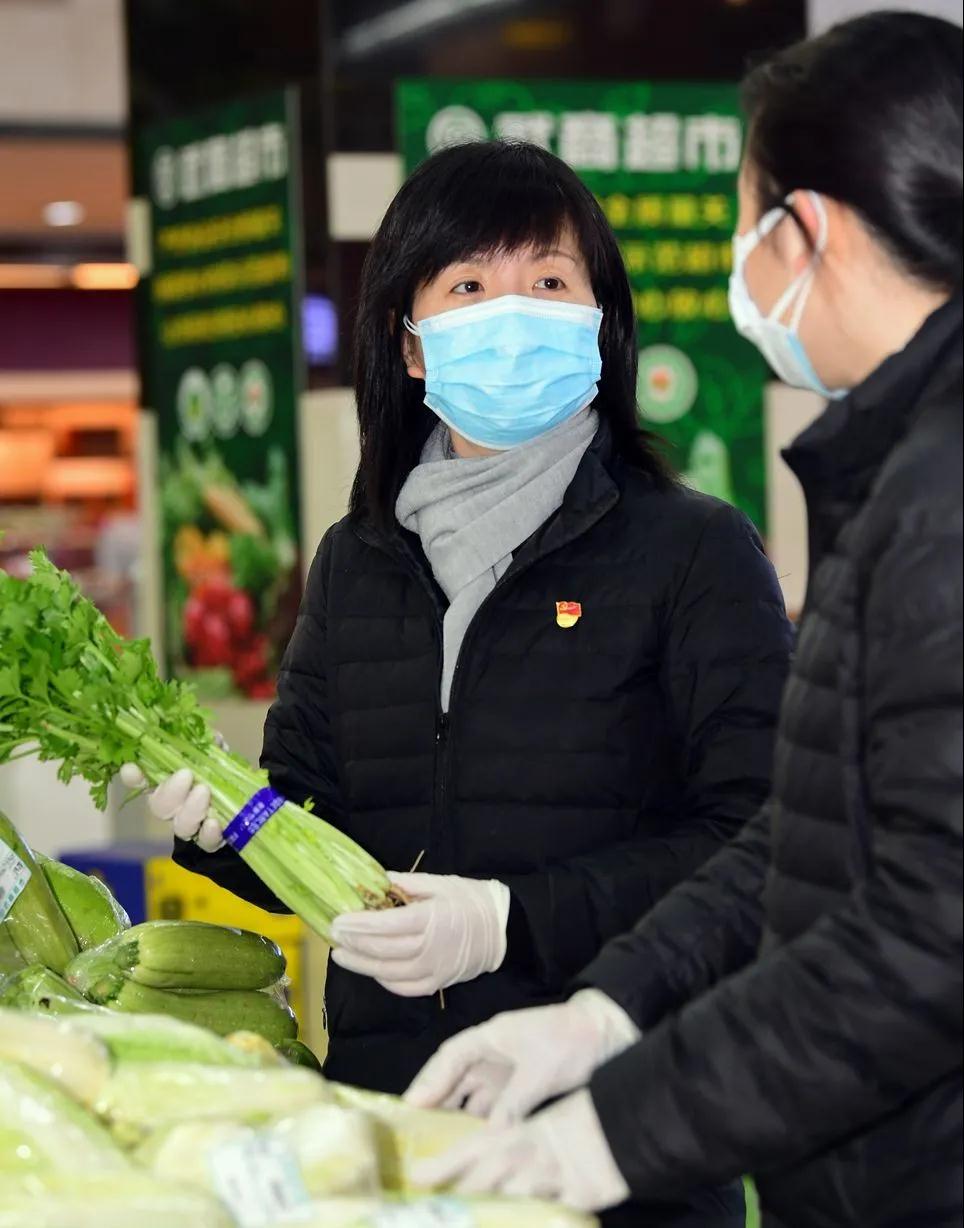 泪目：一份来自疫情中心的超市战疫记录