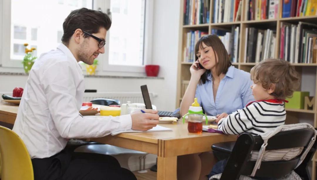 【育儿情感】家长注意了：您的坏习惯可能会传给孩子!