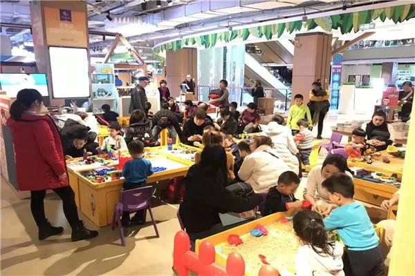 菠萝树玩具时下创业的好选择