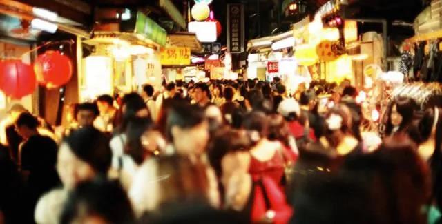 4线城市做餐饮，年入50万的机会在哪里？