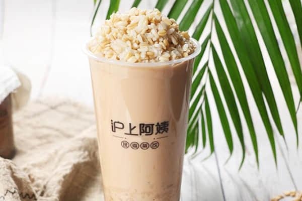 茶饮加盟什么品牌，沪上阿姨唯美的茶饮品牌