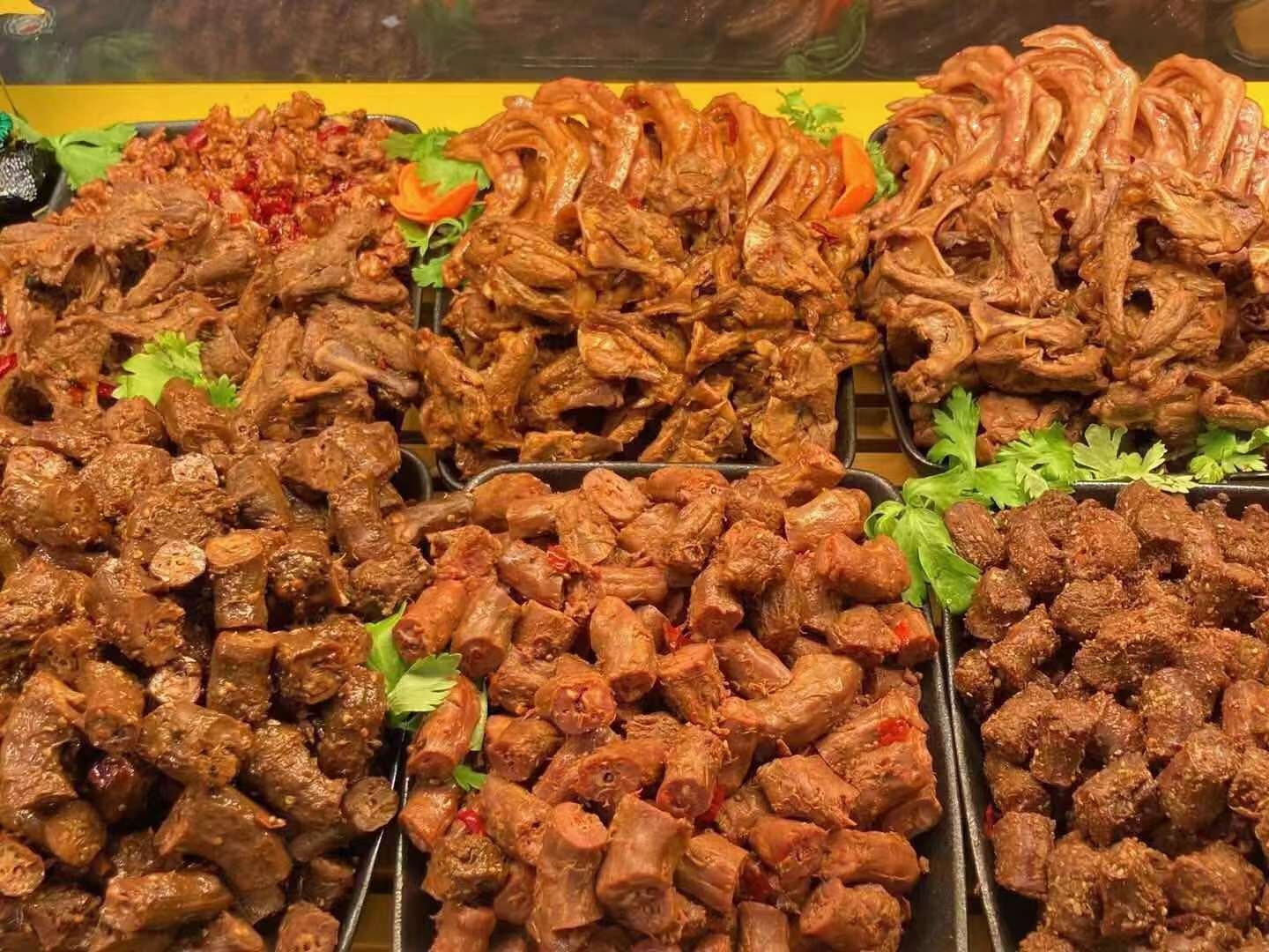 久久丫鸭脖为什么这么受欢迎?