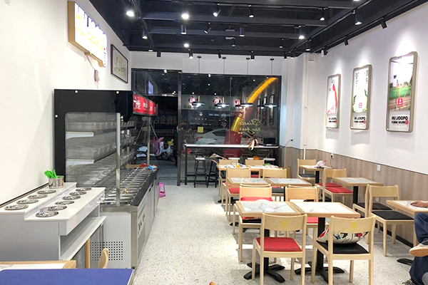 麻辣烫加盟品牌，莫过于杭州吉阿婆麻辣烫