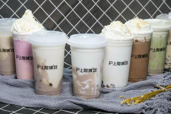 “沪上阿姨的加盟费多少”被问穿！为啥生意都这样火？