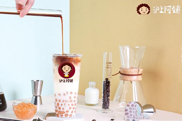 沪上阿姨开家{行业}店行情怎么样沪上阿姨一直火爆