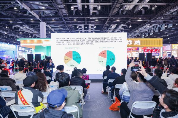 2025第64届中国特许加盟展（现场剪影）