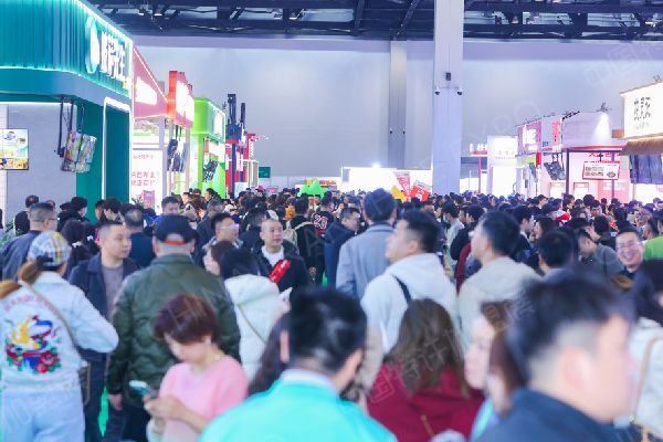 2025第64届中国特许加盟展（现场剪影）